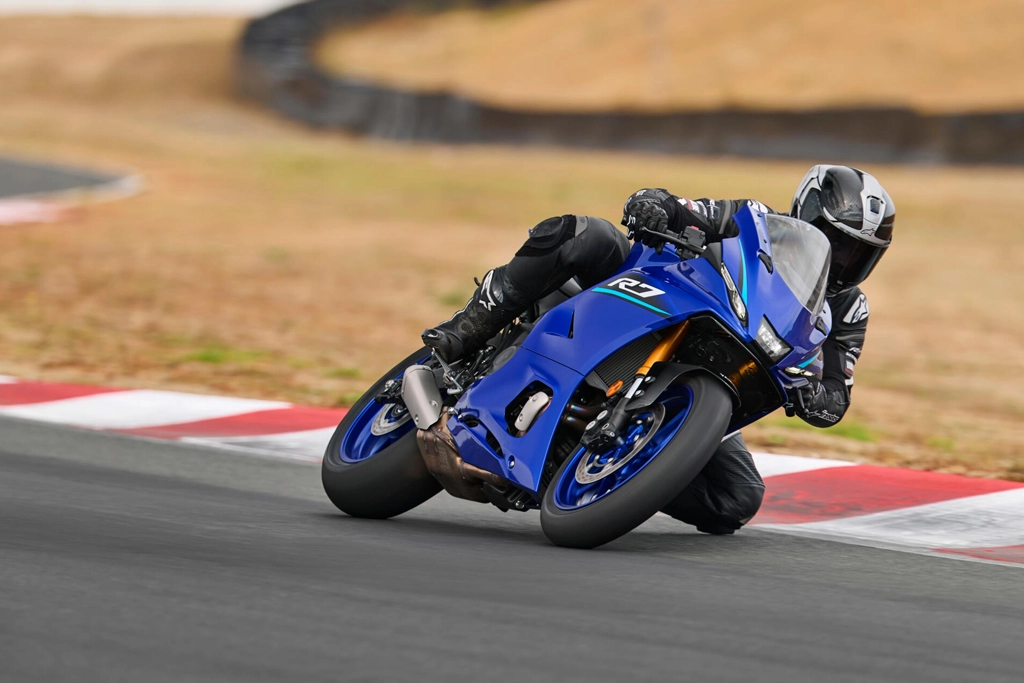 R7