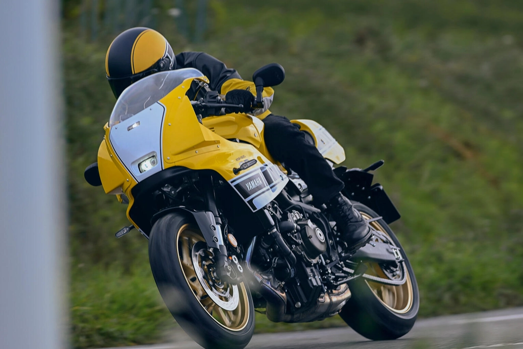 XSR900 GP