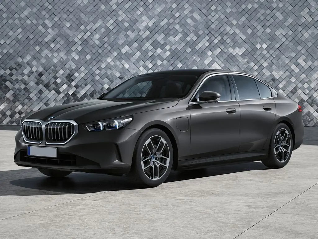 Intérieur BMW Série 5 avec sièges en cuir et écran central tactile