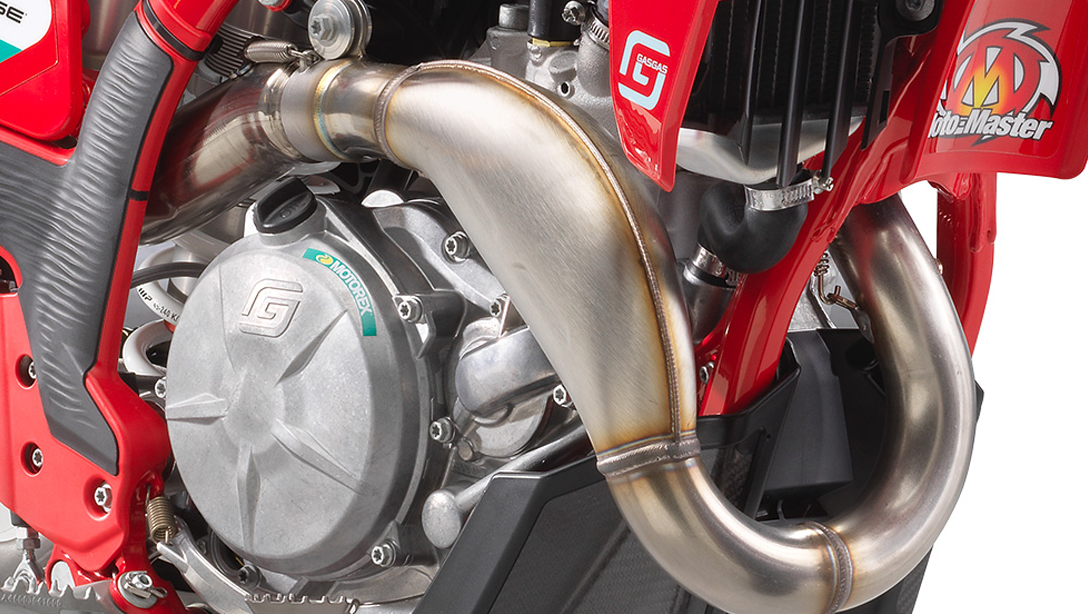Silencieux FMF monté sur la GASGAS MC 450F Factory Edition 2026.