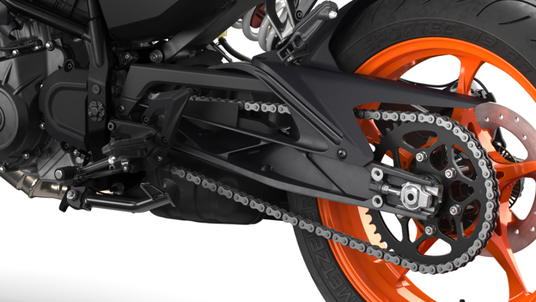 Détail du tableau de bord digital de la KTM 125 Duke 2026.