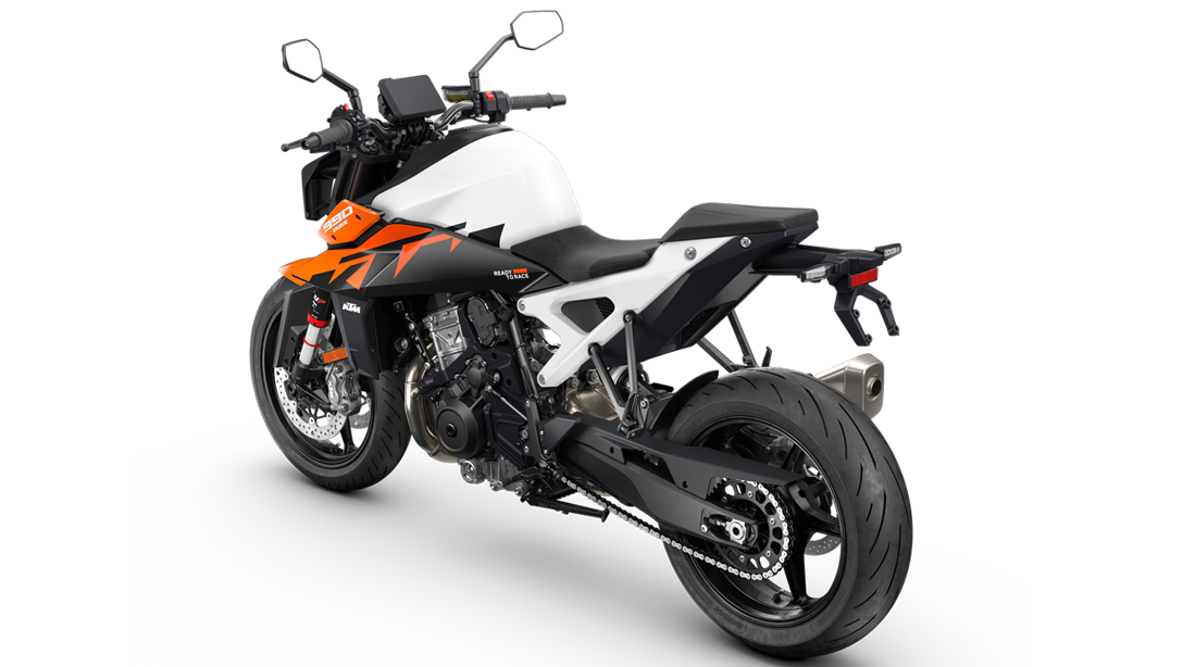 Vue avant de la 2026 KTM 990 Duke avec phare LED