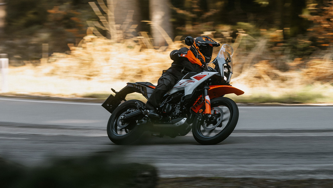 Suspension WP réglable de la 2026 KTM 390 Adventure X