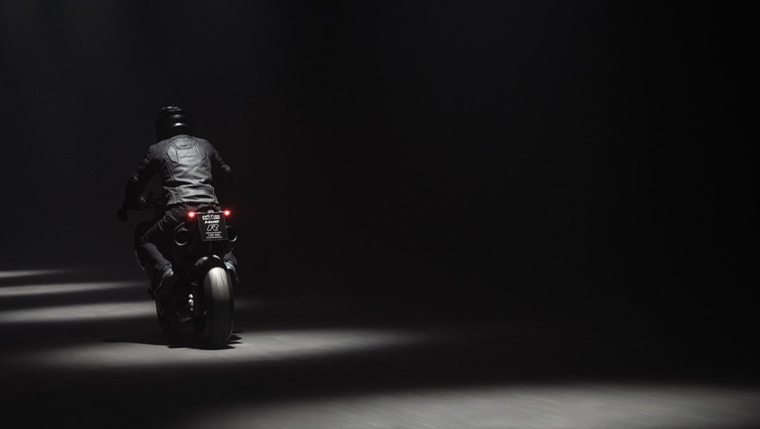 KTM 2026 Brabus 1400 R Signature Edition en action sur circuit