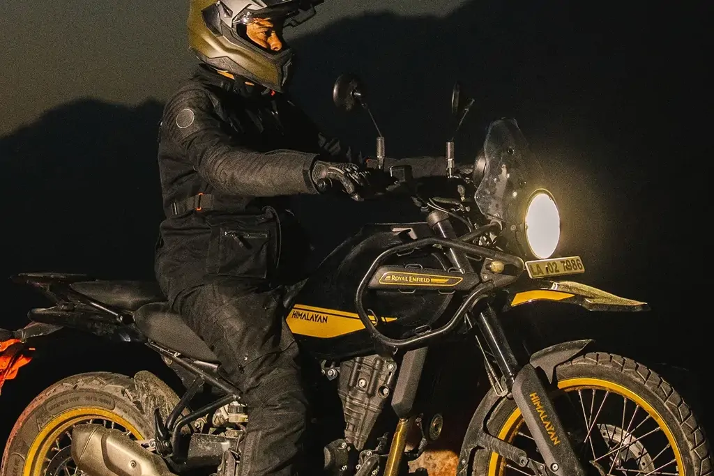 Tableau de bord numérique de la Royal Enfield Himalayan 450 2026