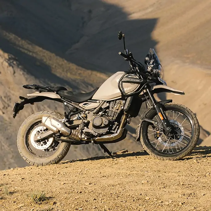 Design moderne de la Royal Enfield Himalayan 450 2026