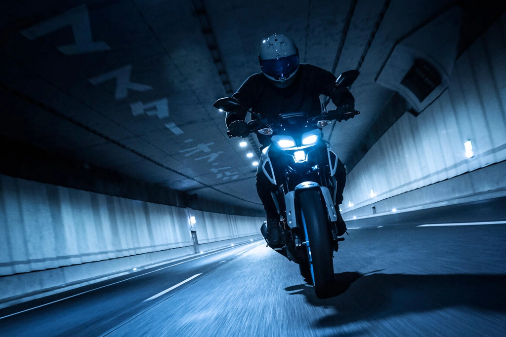 Tableau de bord numérique de la Yamaha MT-125