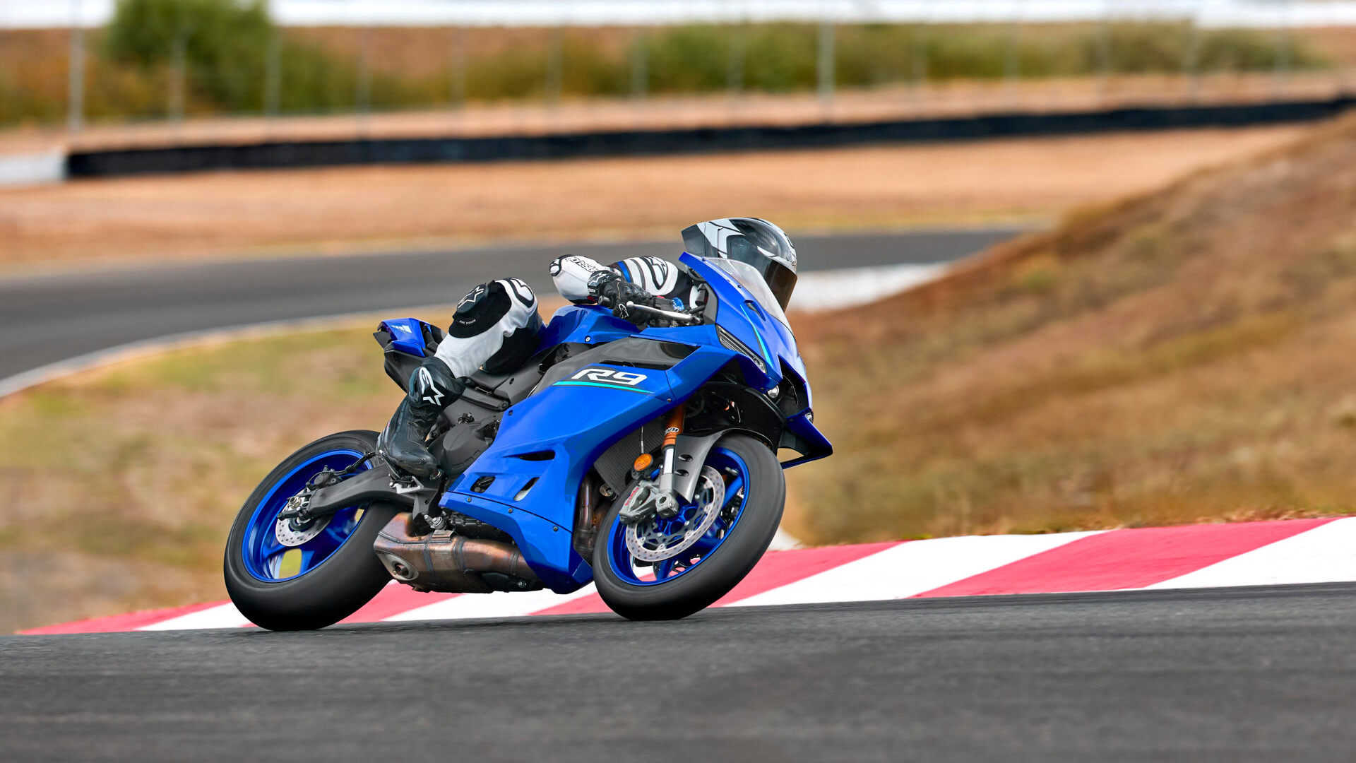 Moteur CP3 Yamaha R9 en détail