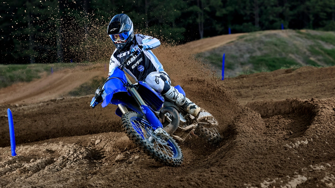 Suspension arrière performante Yamaha 2025 YZ250