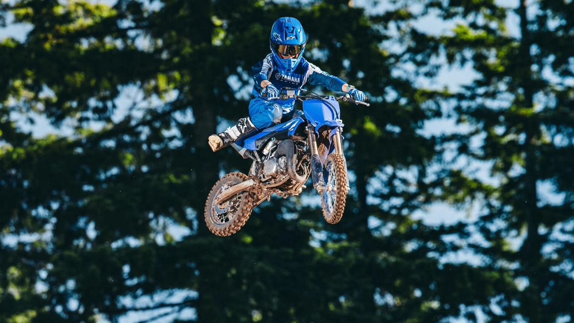 Suspension avant performante de la Yamaha 2025 YZ65