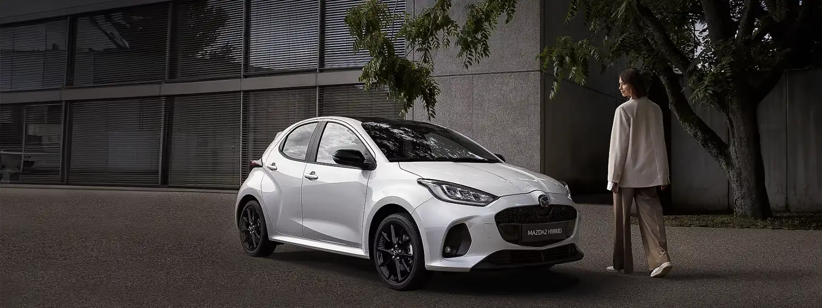 Banniere Mazda2 Hybrid