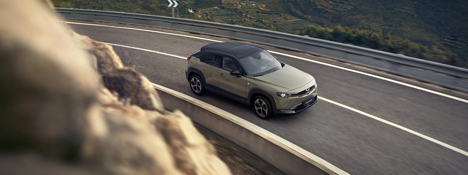 mazda_mx_30_chevalley_slider_871012720.webp