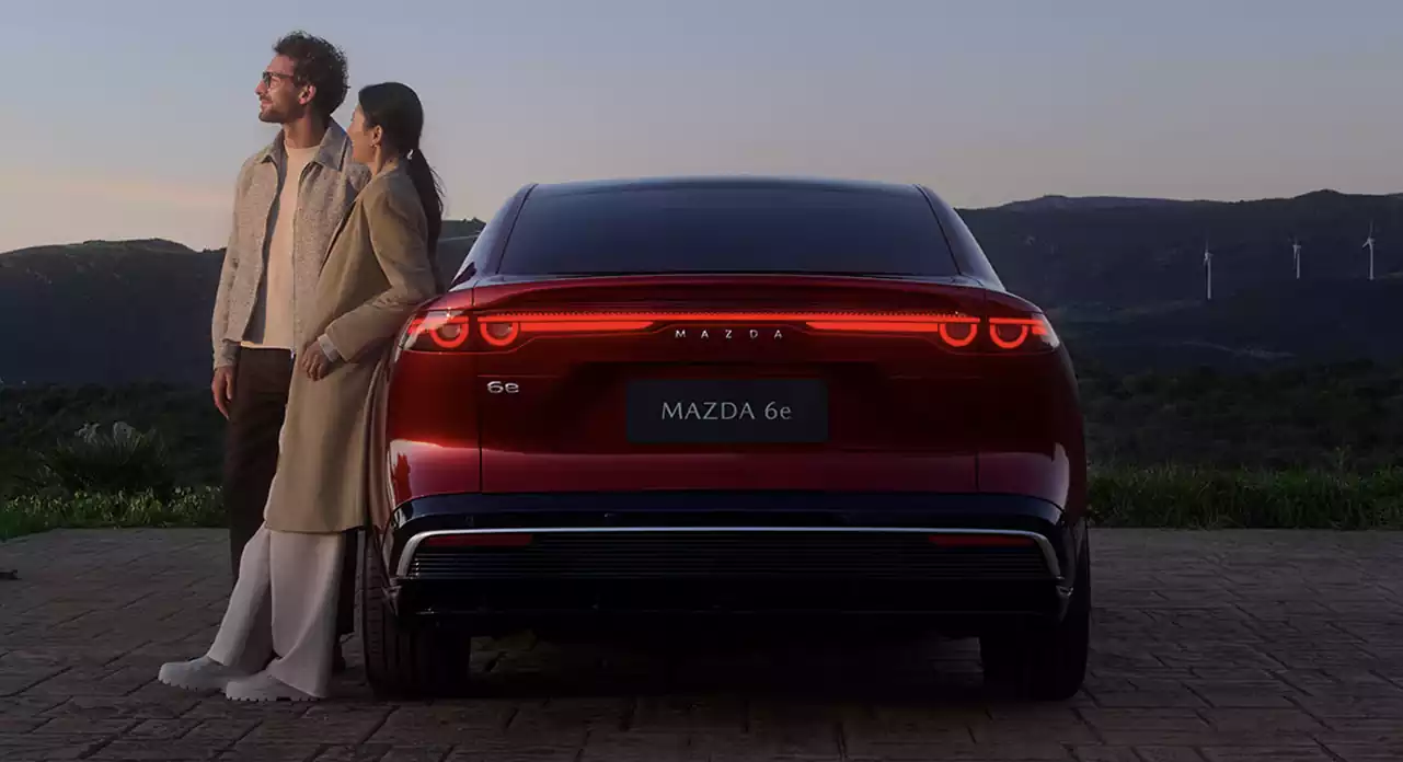 Vue arrière de la Mazda 6e année 2026 à Genève Groupe Chevalley