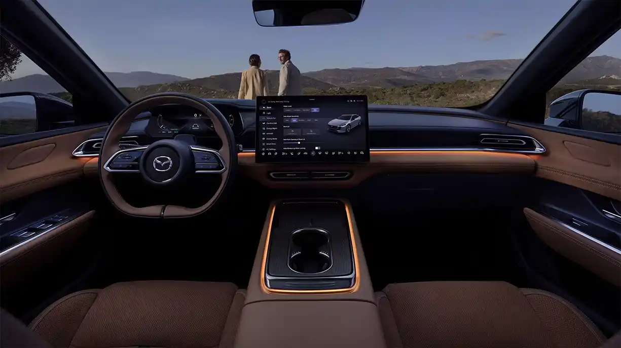 tableau de bord et éclairages de la Mazda6e Groupe Chevalley