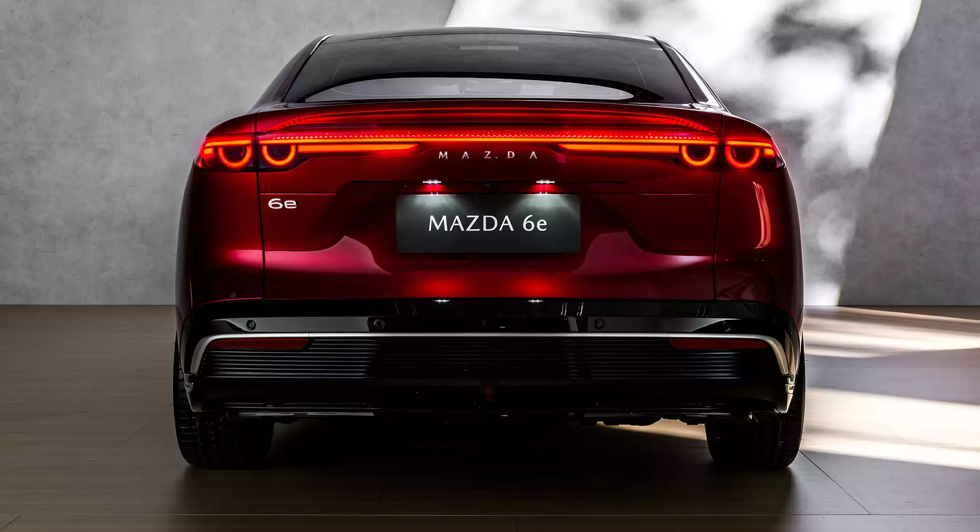 Vue arrière de la Mazda 6e année 2026 à Genève Groupe Chevalley