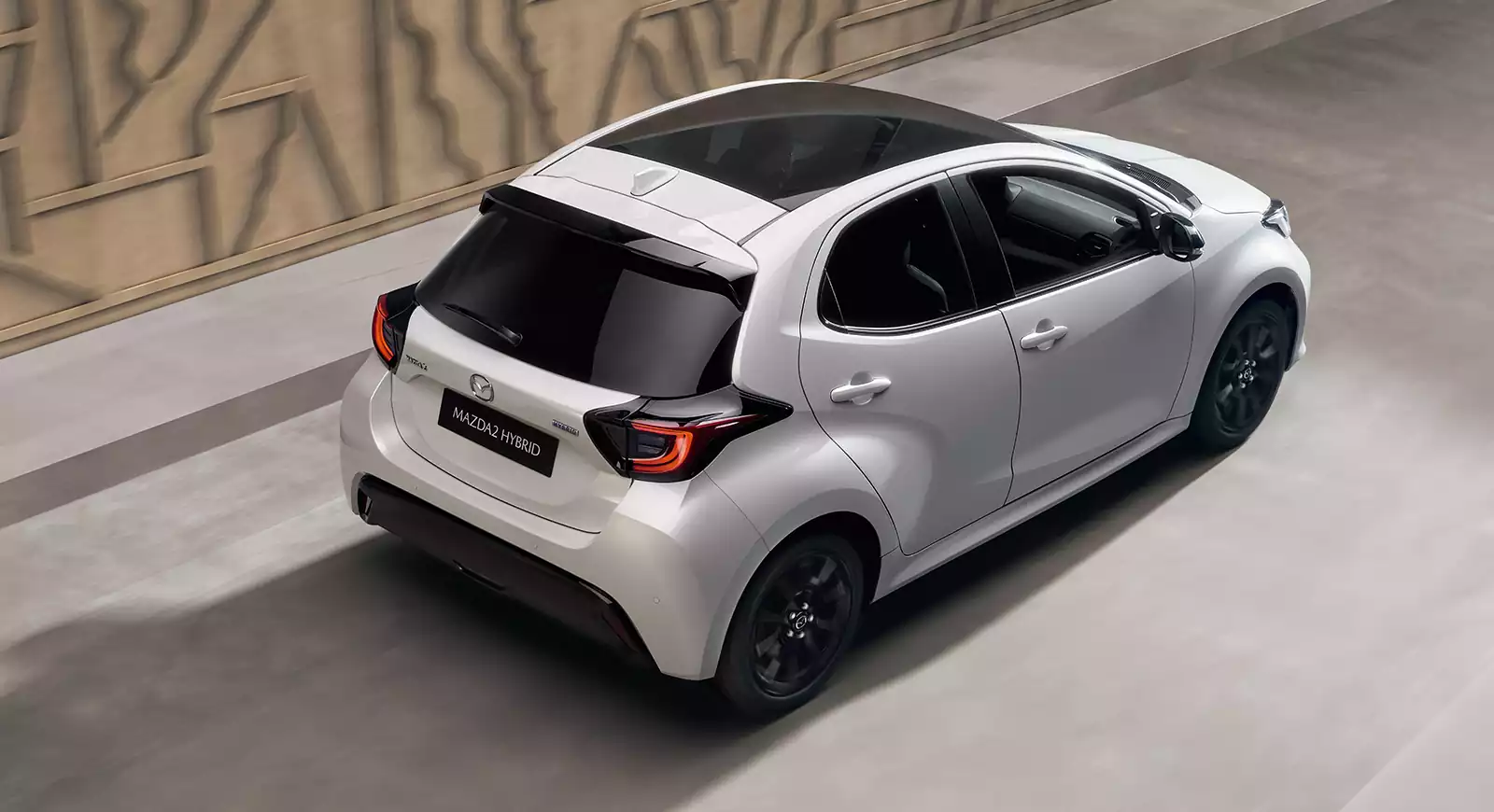 Mazda2 hybride vue du dessus