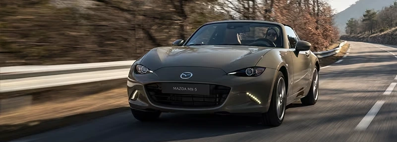 MAZDA MX-5 RF - chevalley - vue avant