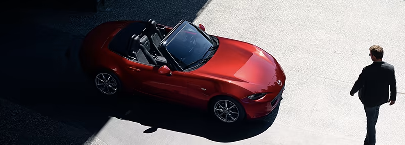 MAZDA MX-5 Chevalley - vue avant