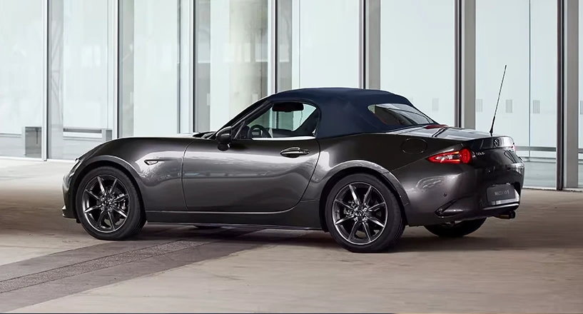 MAZDA MX-5 Chevalley - vue profil