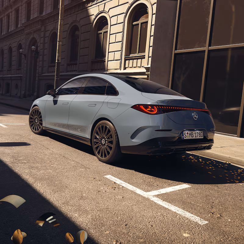Mercedes De Willermin - CLA Berline 200 Hybride vue intérieur avant