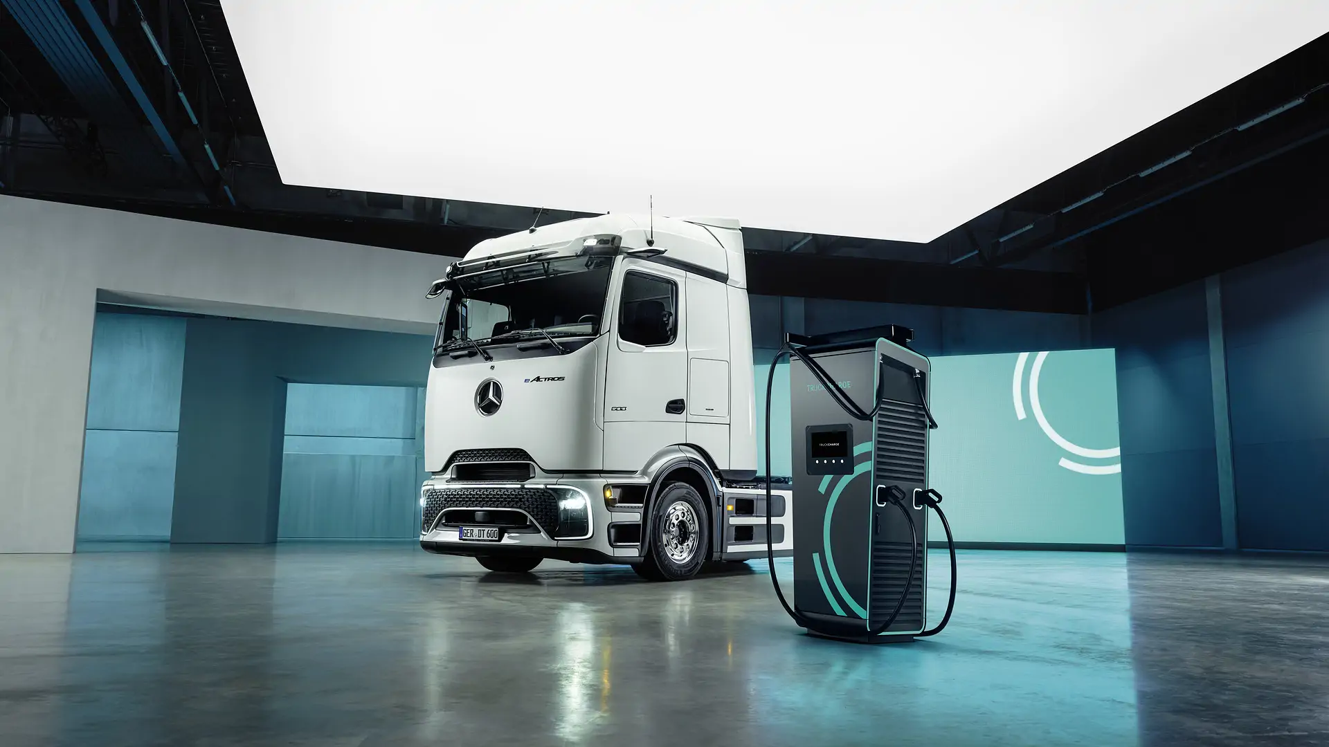 Mercedes De Willermin - Eactros 600 robuste et moderne