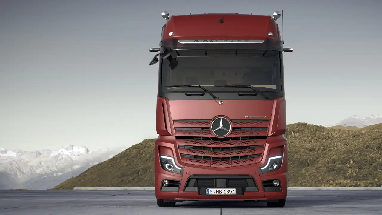 Mercedes De Willermin - Actros L futuriste et aérodynamique