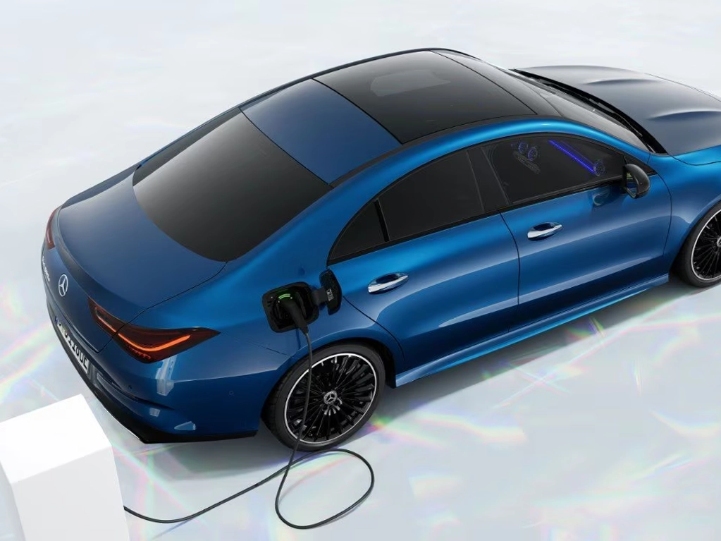 Mercedes De Willermin - CLA Coupé Confort et Durabilité
