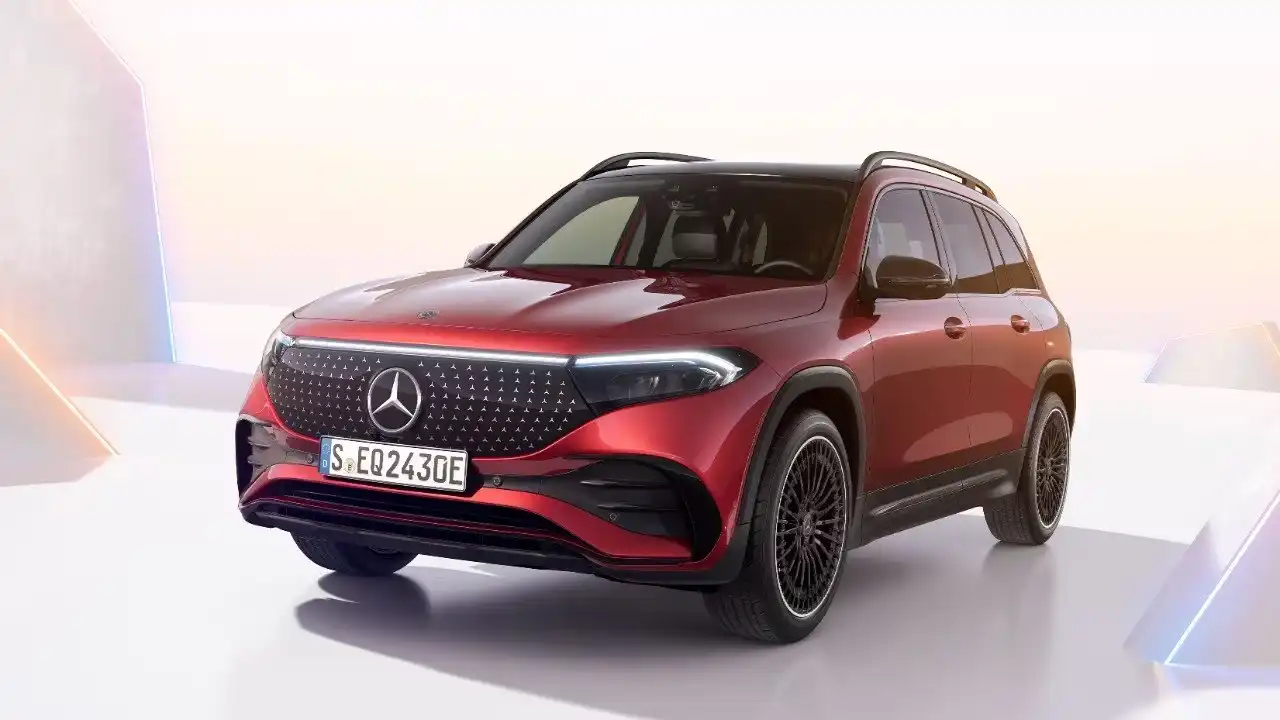Mercedes De Willermin - EQB moderne et aérodynamique