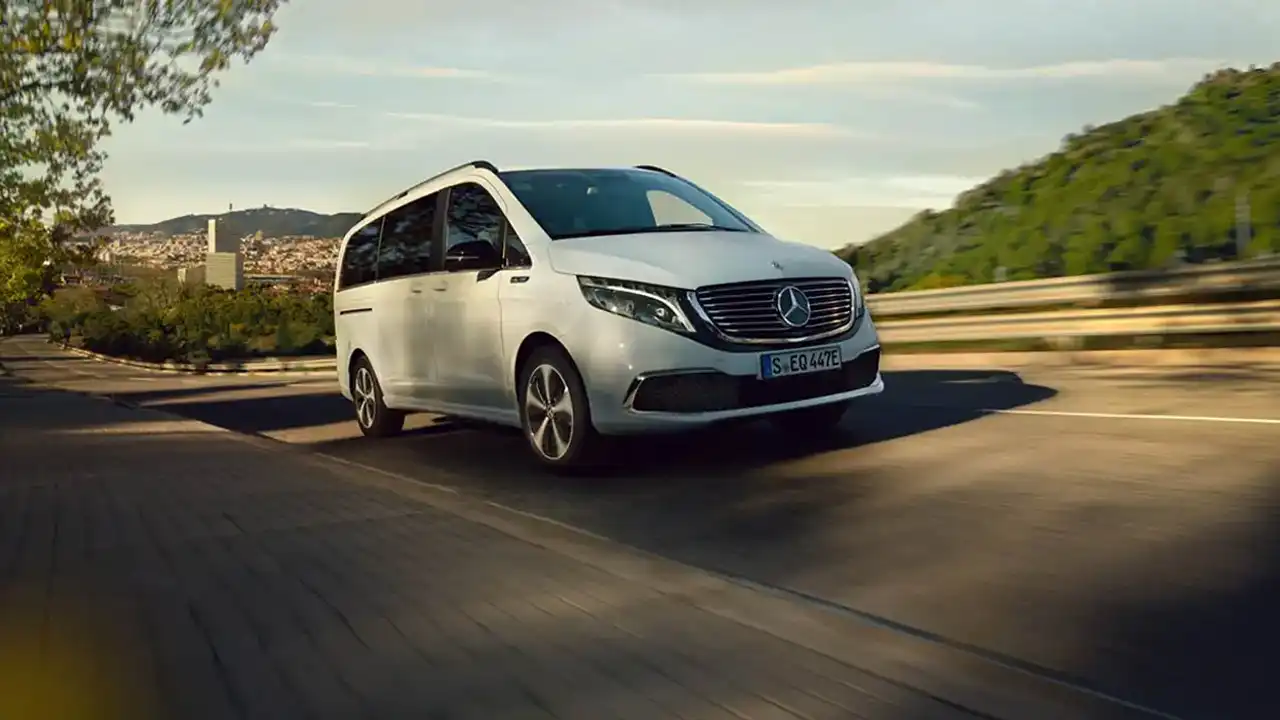 Mercedes De Willermin - EQV moderne et spacieux