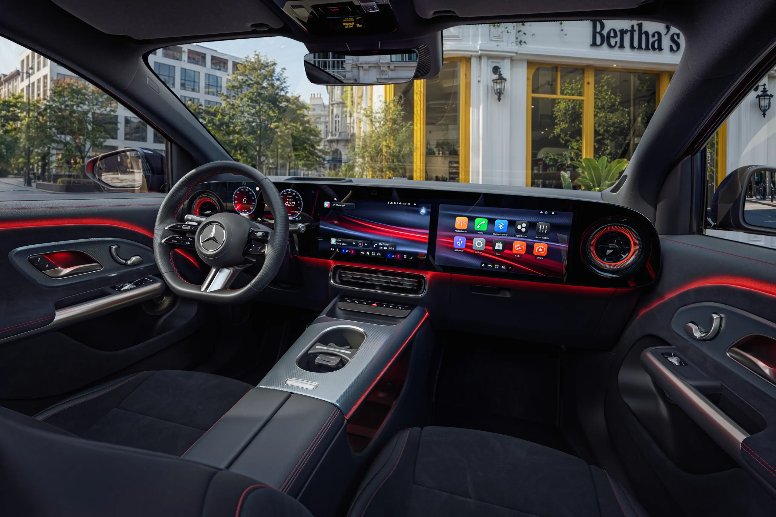 Intérieur avant du nouveau Mercedes-Benz GLA 100 % électrique avec sièges et finitions rouges