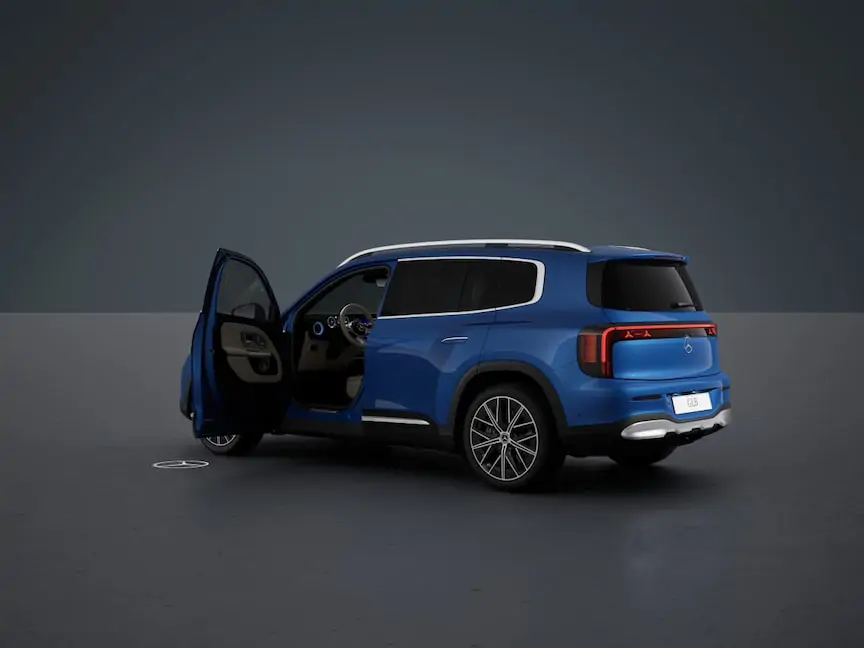 Mercedes-EMB - EQA - Vue profil