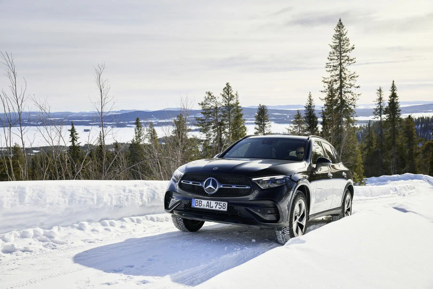 Mercedes EMB - CENTRE D’ESSAI DE FREINAGE D’ARJEPLOG (Suède)