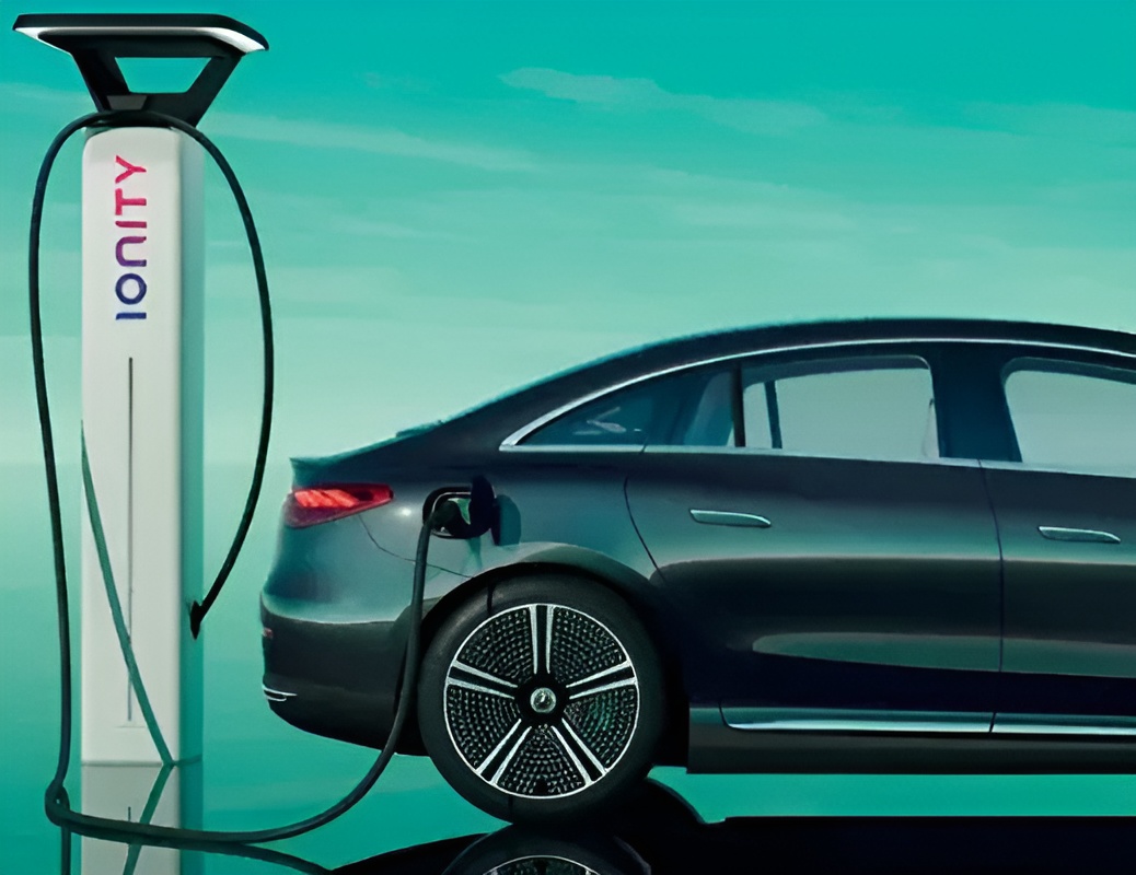 Mercedes-EMB - EQE SUV- Motorisation