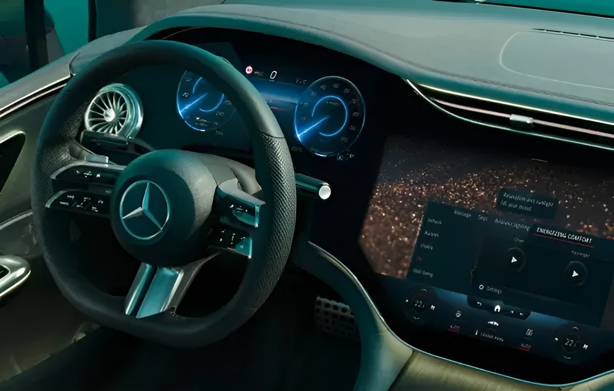 Mercedes-EMB - EQE SUV- Vue tableau de bord
