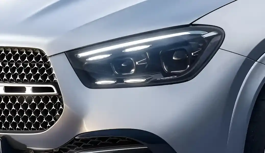 Mercedes-EMB - GLC - Vue calandre