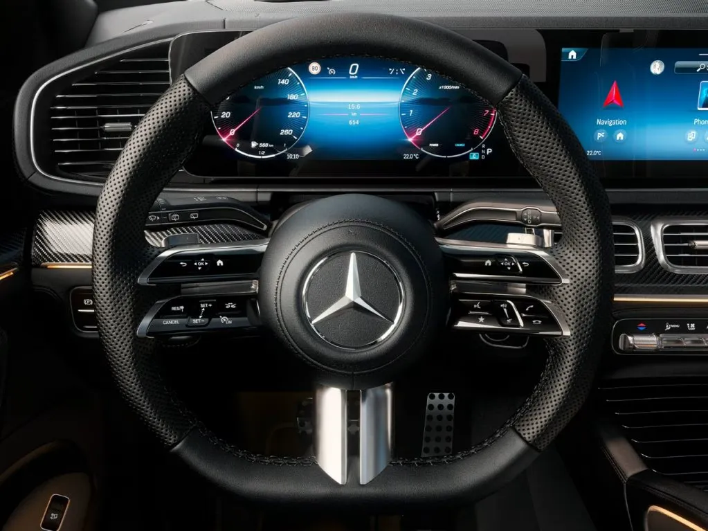 Mercedes Benz GLS onglet technologie