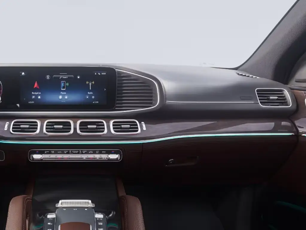 Mercedes Huillier - GLE coupe onglet technologie