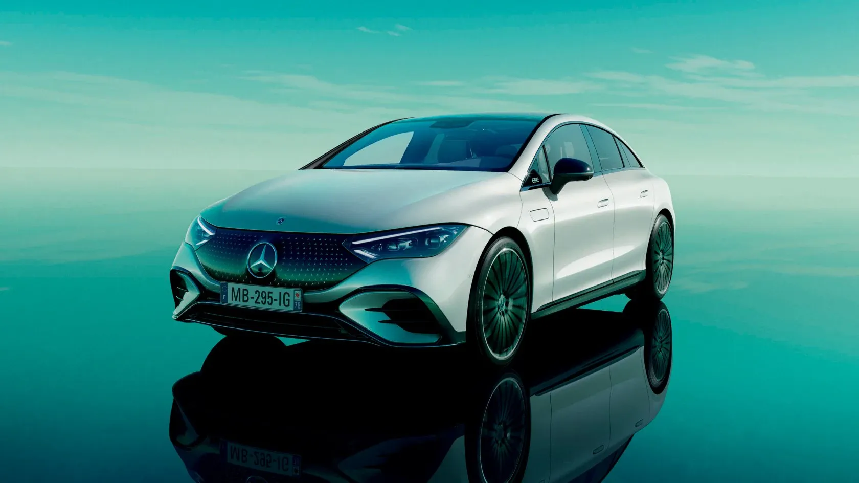 Mercedes Benz EQE onglet motorisation