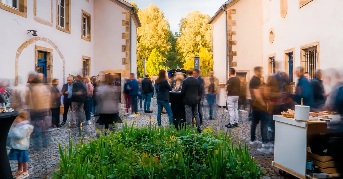 Mercedes-Benz Kroely Épinal présente ses nouveautés au Château de Girecourt-sur-Durbion
