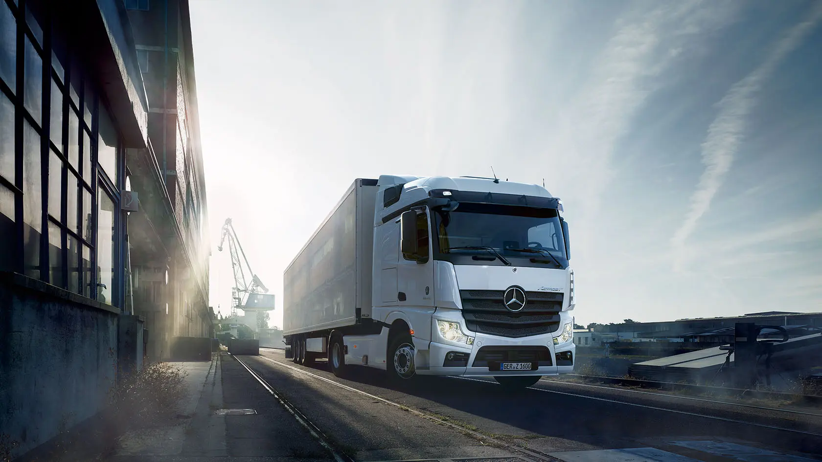 actros_f_01_mb_truck_2017717351.webp