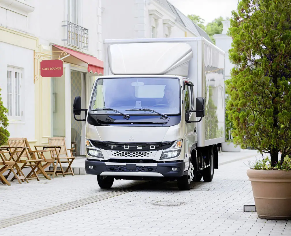 canter_2022_fuso_01_2077652696.webp