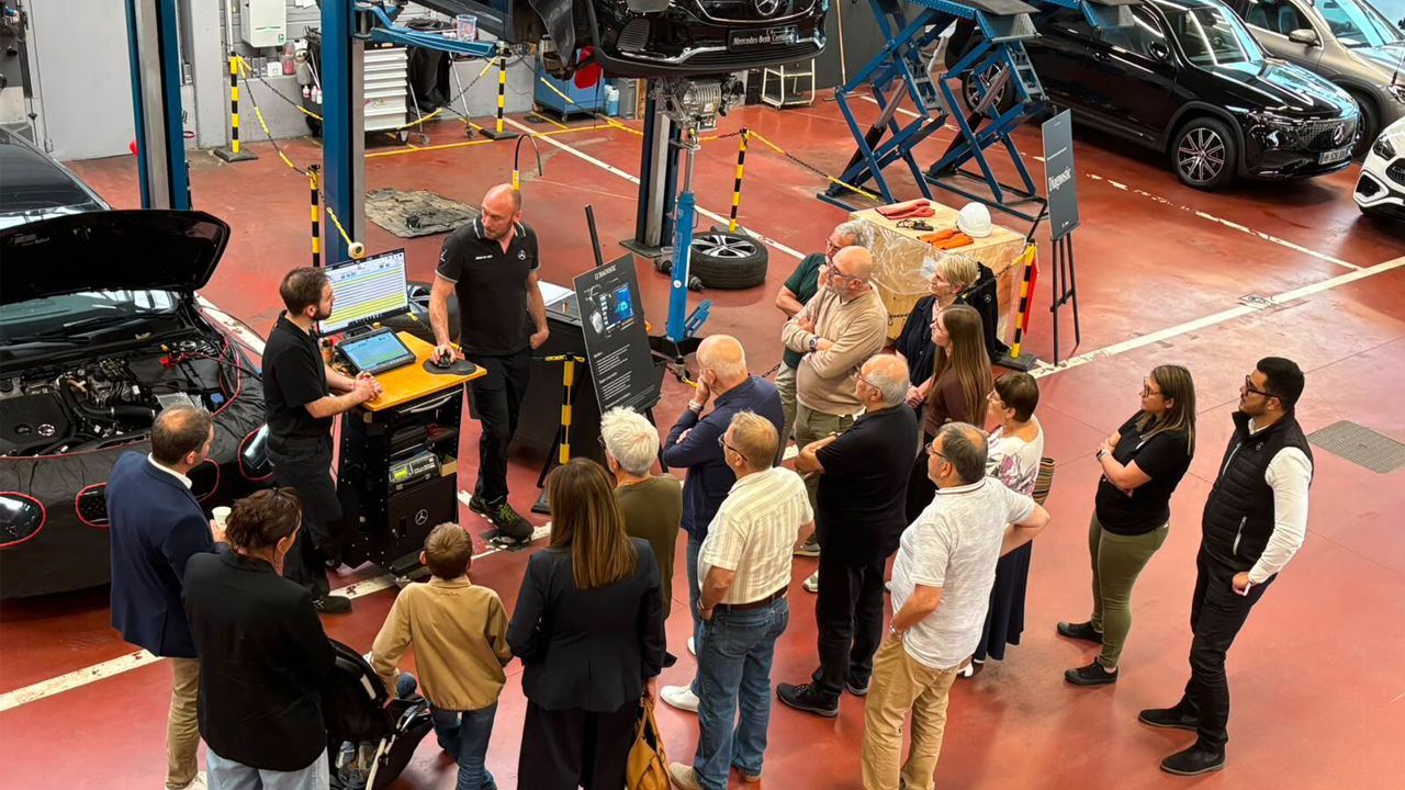 Atelier de la concession Mercedes-Benz Kroely Epinal