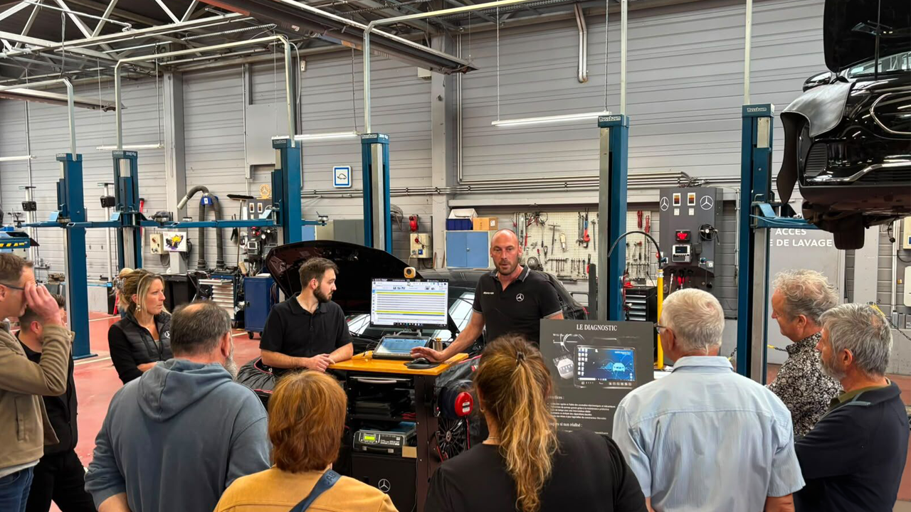 Atelier de la concession Mercedes-Benz Kroely Épinal
