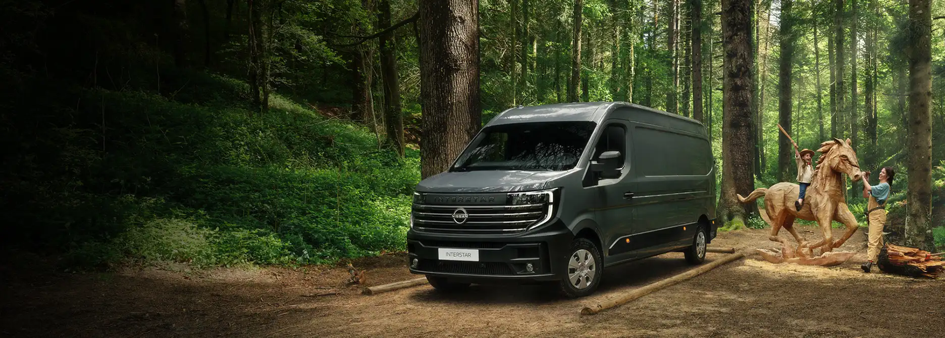 Nissan_utilitaire_Interstar_Groupe_Chevalley_desk_1349334682.webp