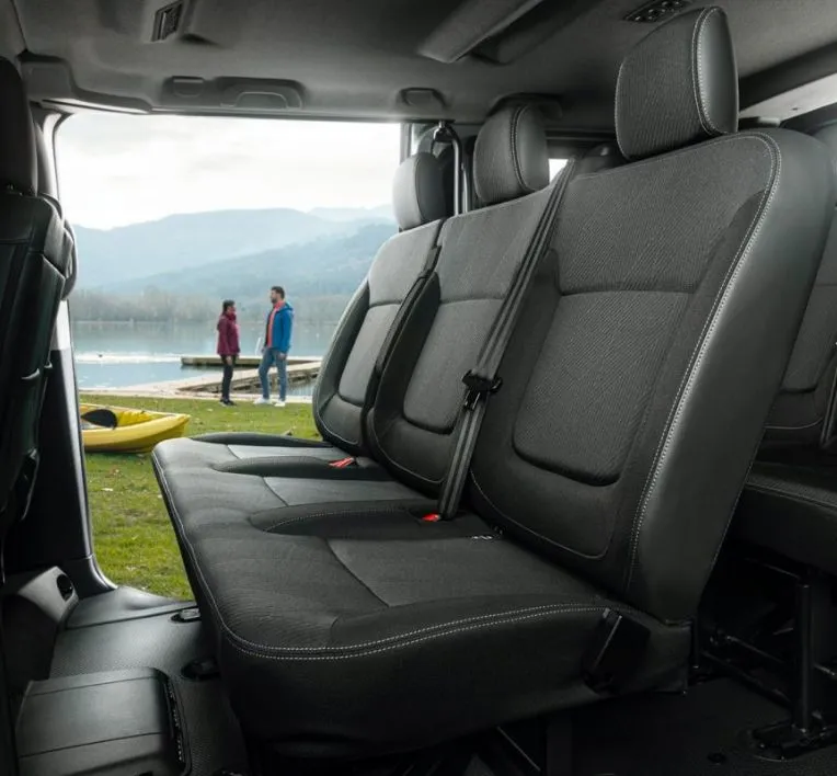 =Nissan Primastar Chevalley - Intérieur combi