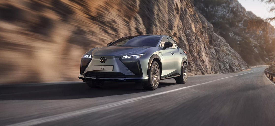 Lexus RZ
