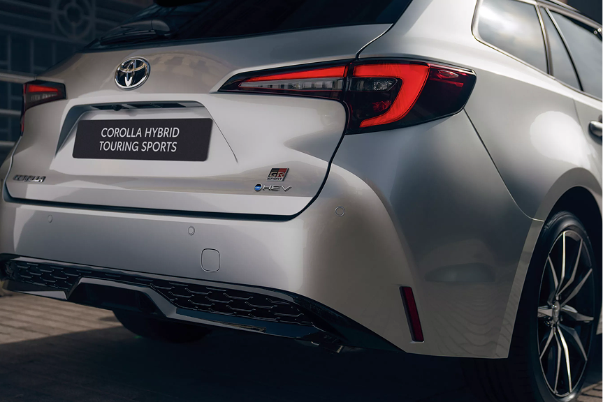 Tableau de bord digital de la Toyota Corolla Touring Sports Hybride 2026
