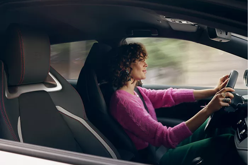 Détail des jantes alliage de la Toyota Corolla Touring Sports Hybride 2026