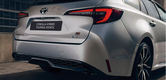 Toyota Corolla Touring Sports Hybride 2026 vue intérieure avec sièges arrière rabattus