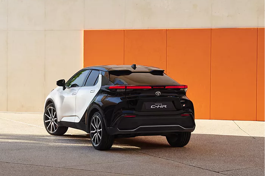 Intérieur moderne du Toyota C-HR 2026 avec écran tactile